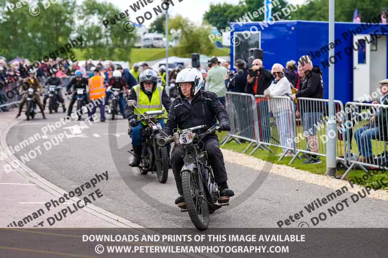 Vintage motorcycle club;eventdigitalimages;no limits trackdays;peter wileman photography;vintage motocycles;vmcc banbury run photographs